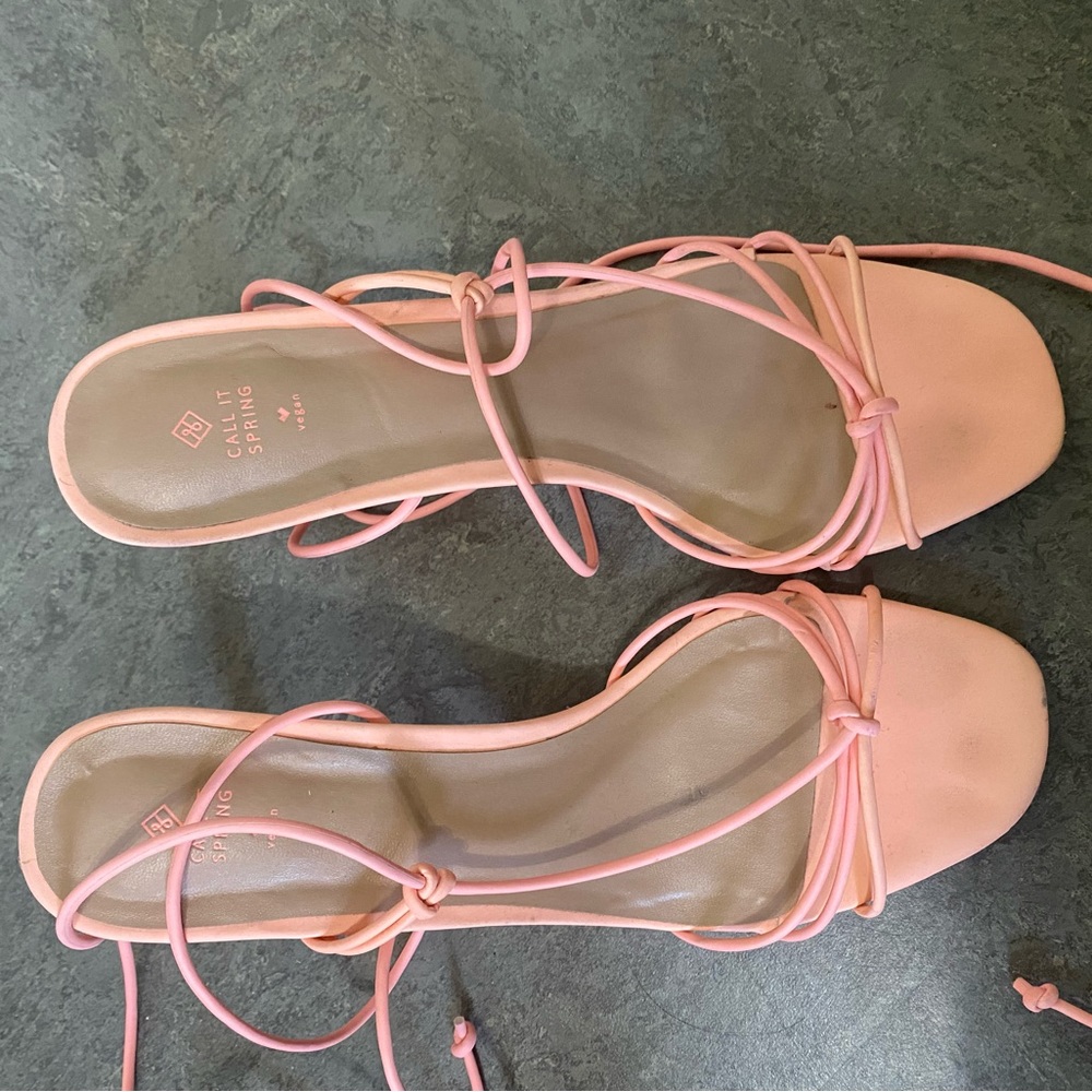 🛍️CALL IT SPRING HEELS BEAUTIFUL AND COMFY